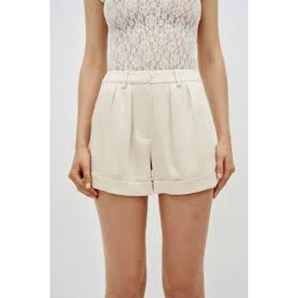 Simkhai Devan Silky Pleated Shorts in Ecru ivory Cream US 4 NEW NWT - Picture 2 of 13